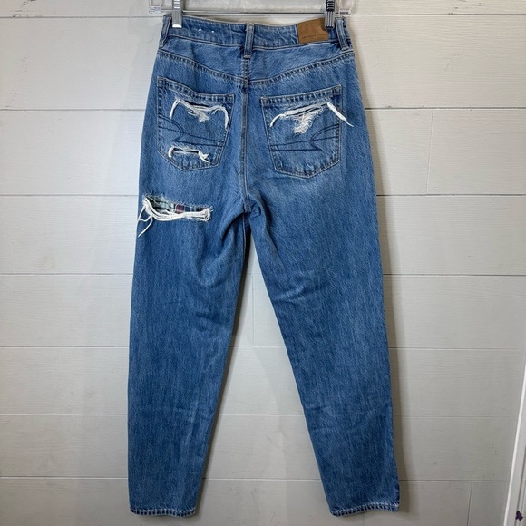 American Eagle | Women's Mom Straight Jean Size 2 - Picture 8 of 14